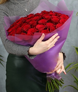 Букет из 51 красной premium розы 40-50 см (Эквадор) в упаковке